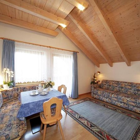 Apartments Lasteis La Villa  Extérieur photo
