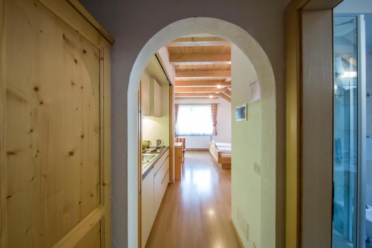 Apartments Lasteis La Villa  Extérieur photo