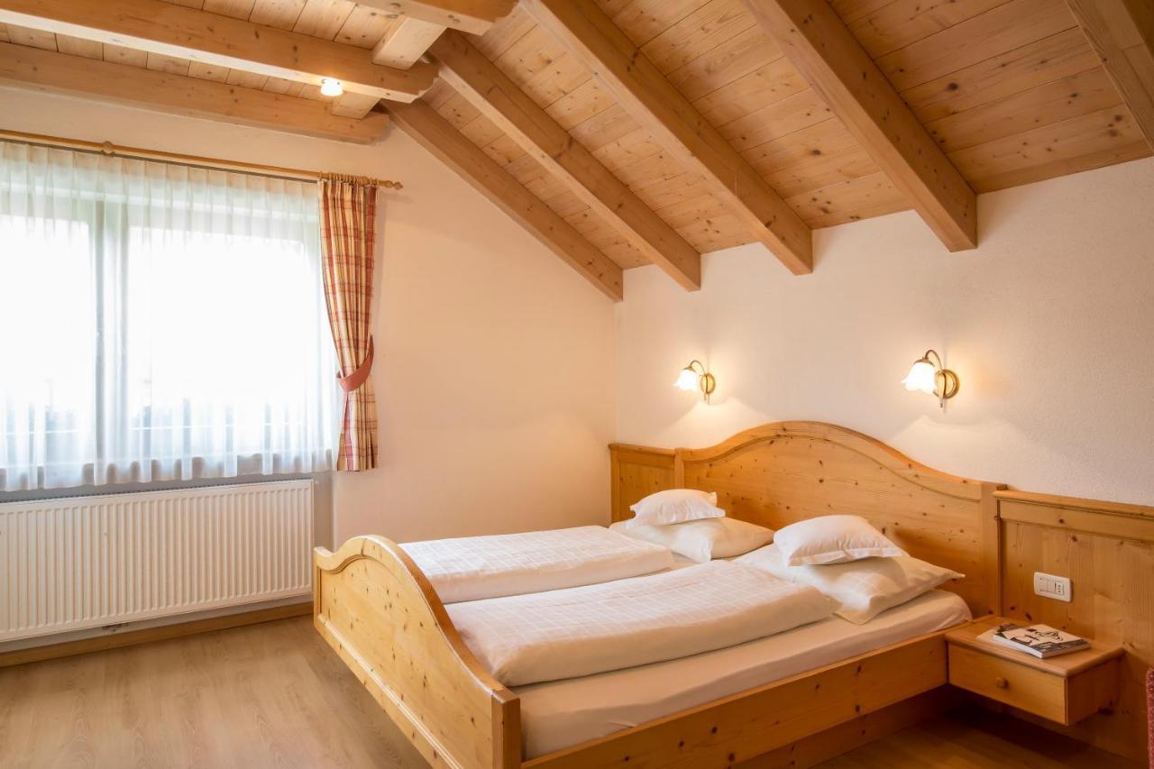 Apartments Lasteis La Villa  Extérieur photo